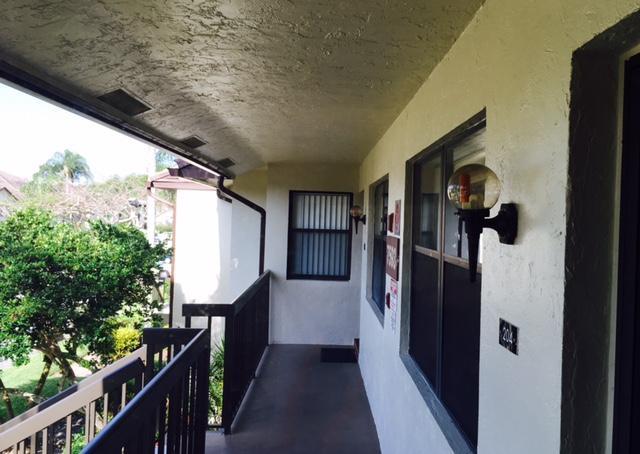 7593 Tahiti Lane Unit 204, Lake Worth, FL 33467