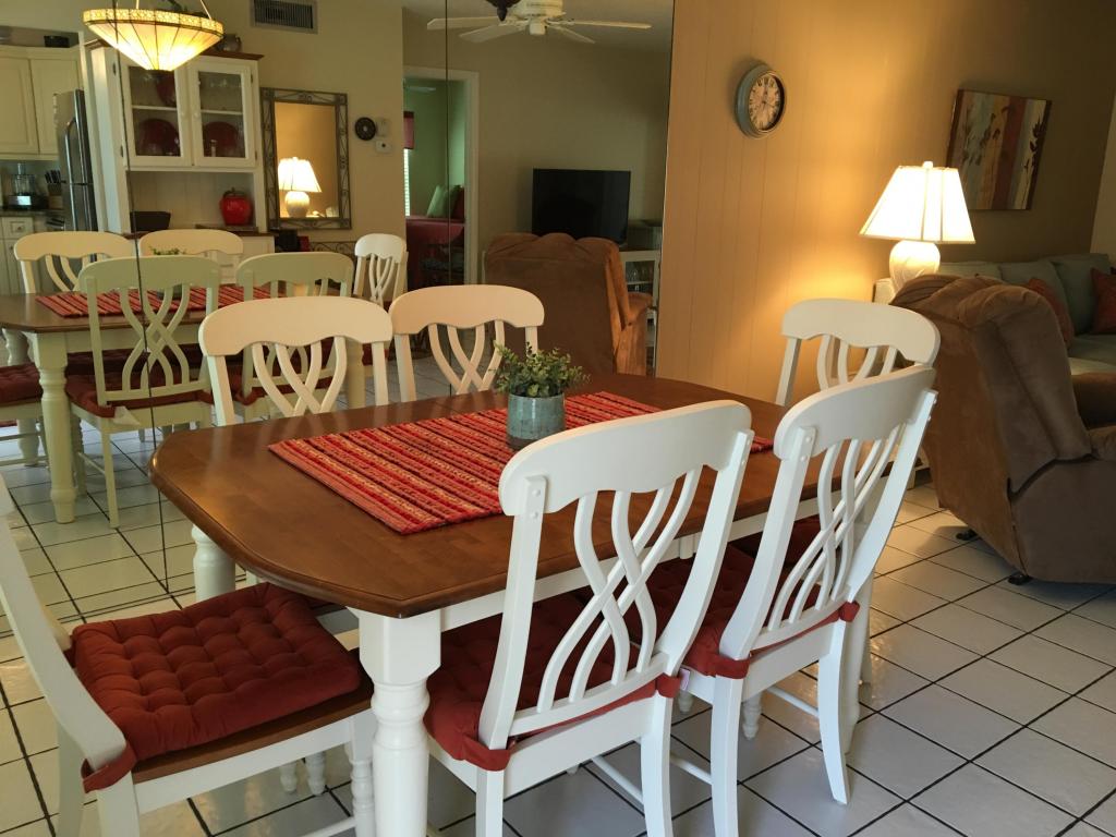 260 Cape Cod Circle, Lake Worth, FL 33467