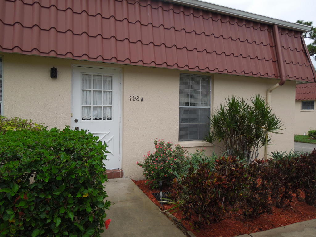 798 Nantucket Circle, Lake Worth, FL 33467