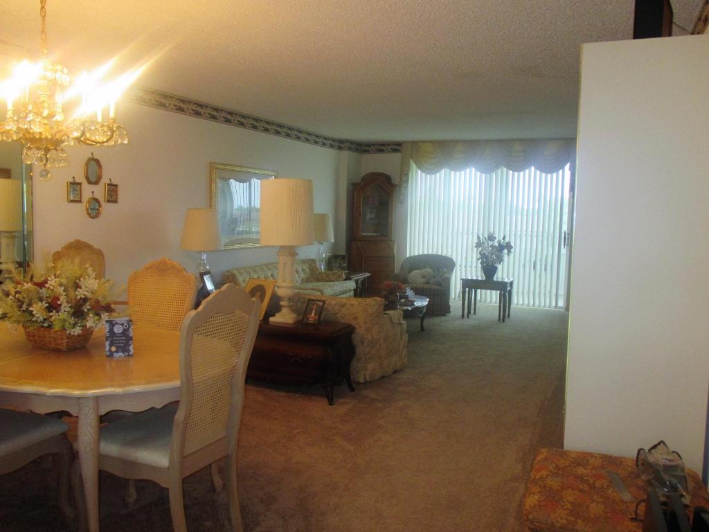 4735 Lucerne Lakes Boulevard E, Lake Worth, FL 33467