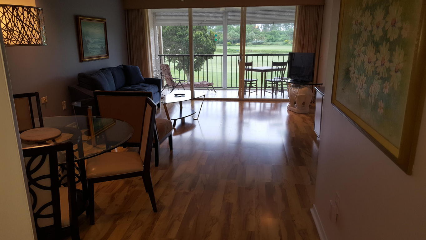 4242 Deste Court Unit 203, Lake Worth, FL 33467