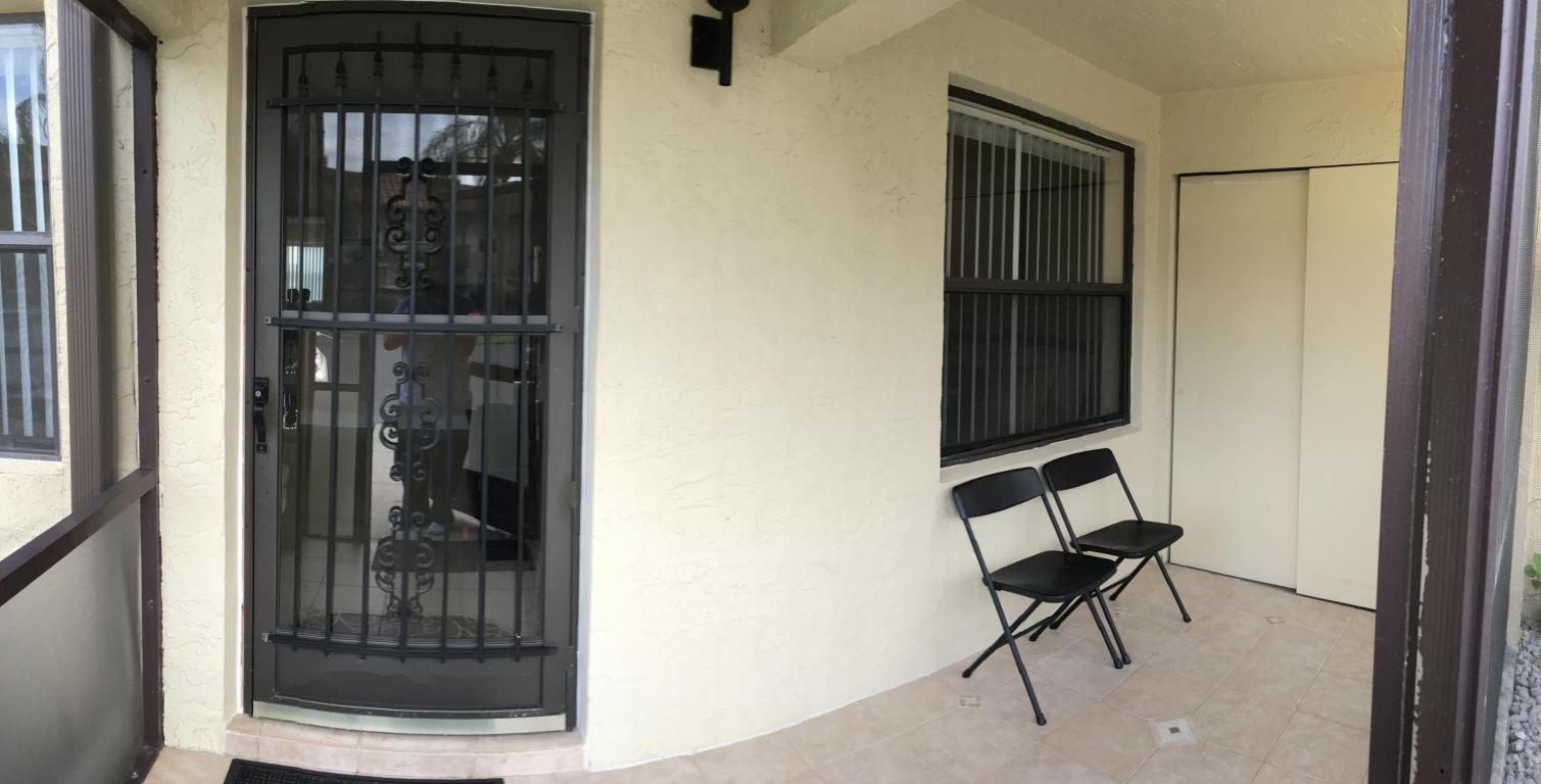 7233 Golf Colony Ct #104, Lake Worth, FL 33467
