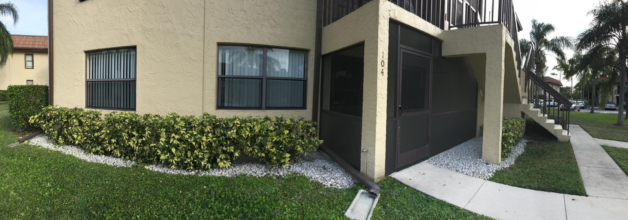 7233 Golf Colony Ct #104, Lake Worth, FL 33467