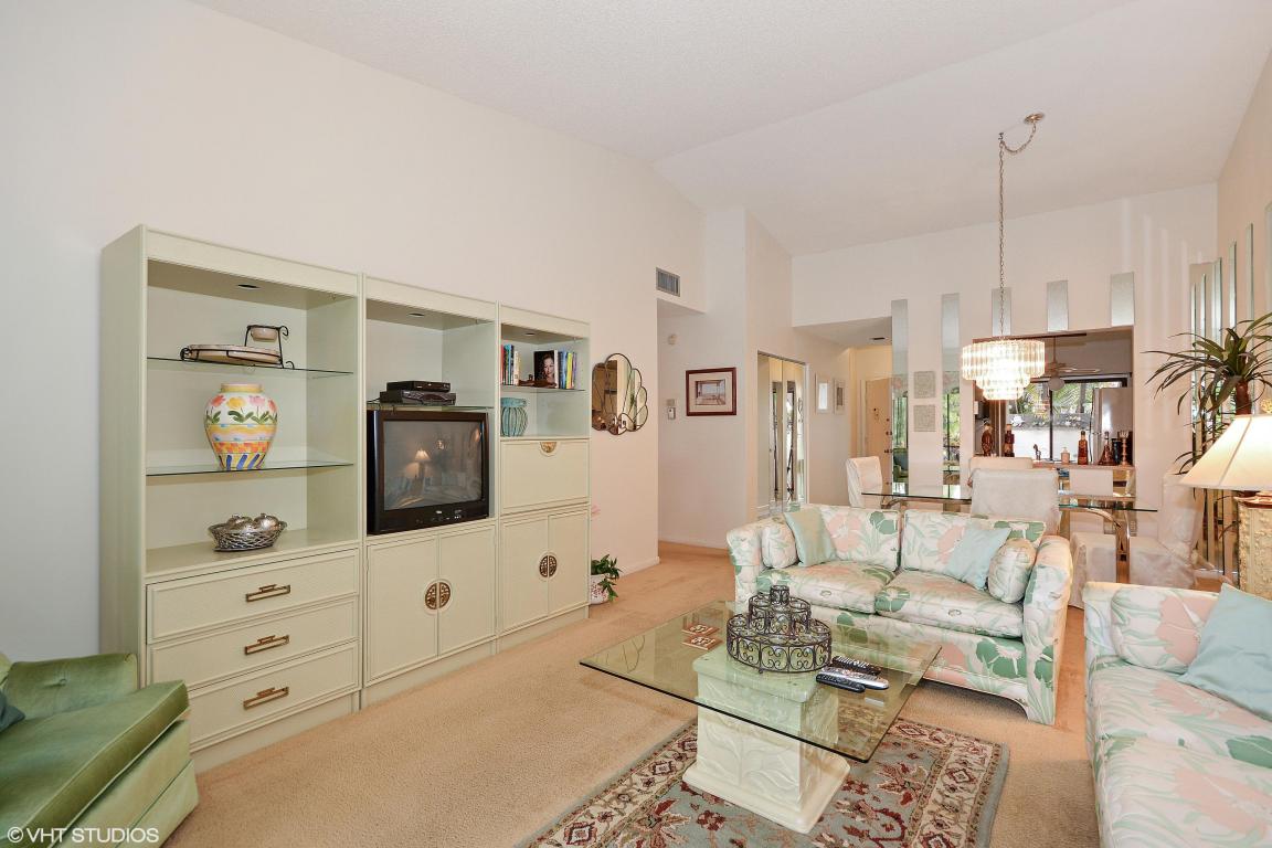 3647 Willa Way, Lake Worth, FL 33467