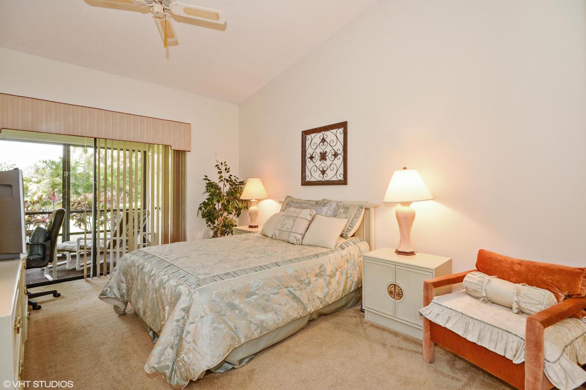 3647 Willa Way, Lake Worth, FL 33467