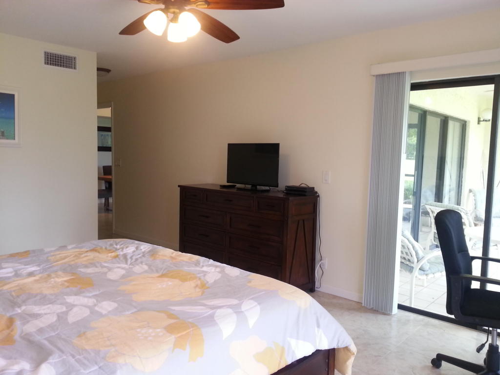 5337 Fountains Drive, Lake Worth, FL 33467