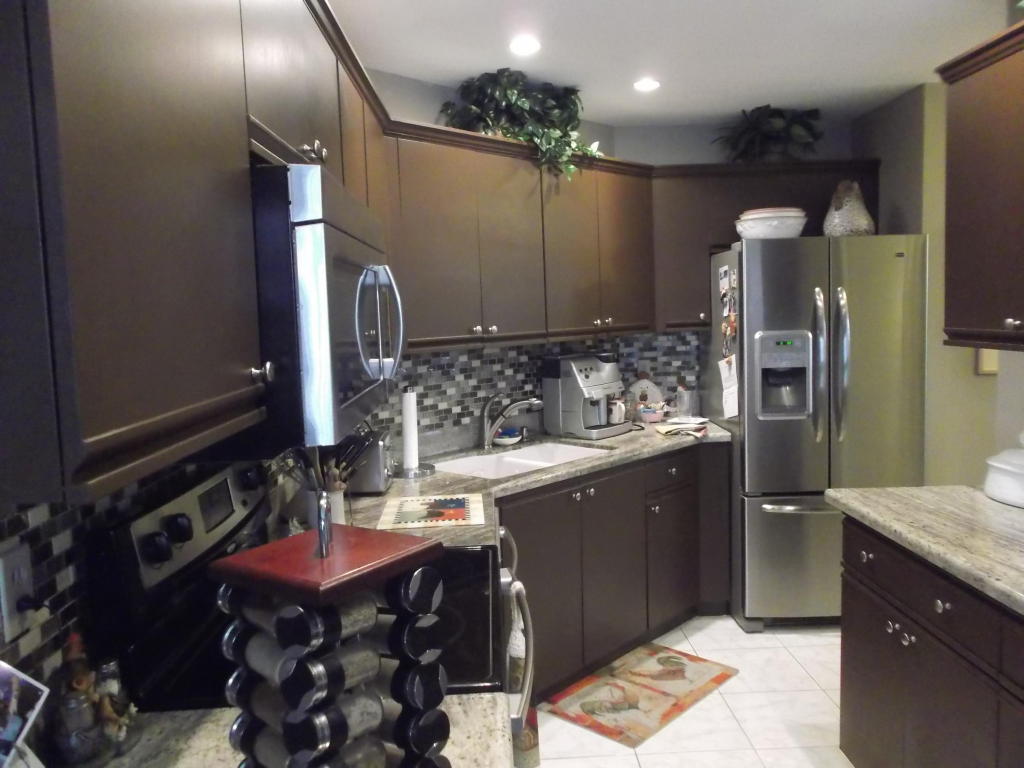 6889 Fountains Circle, Lake Worth, FL 33467
