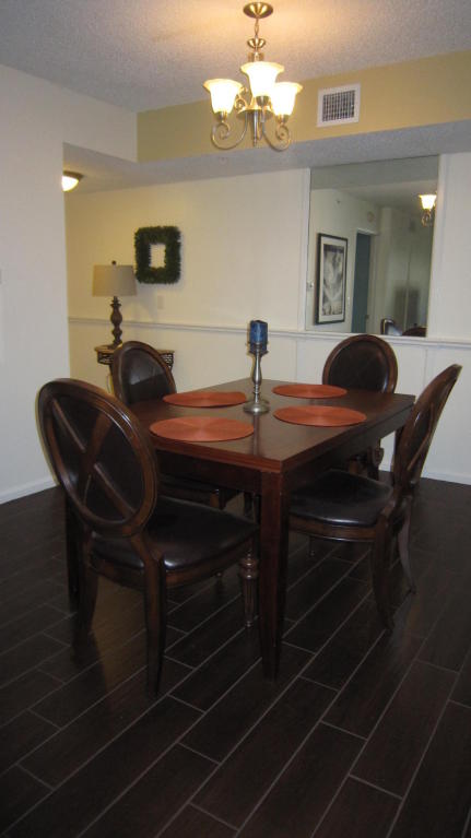 284 Village Boulevard, Tequesta, FL 33469
