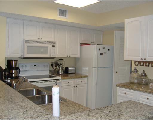 284 Village Boulevard, Tequesta, FL 33469