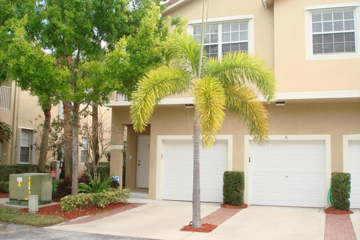 108 Lighthouse Circle, Tequesta, FL 33469