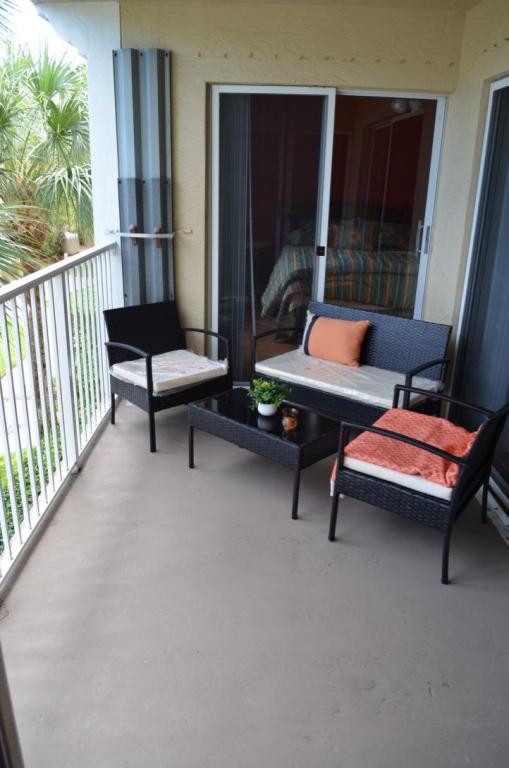 260 Village Boulevard, Tequesta, FL 33469
