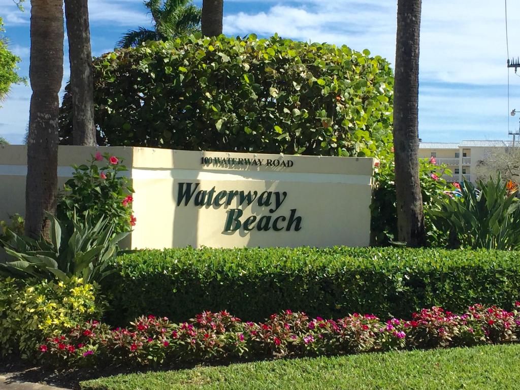 100 Waterway Road, Tequesta, FL 33469