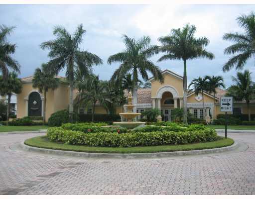 266 Village Boulevard, Tequesta, FL 33469
