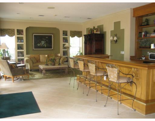 266 Village Boulevard, Tequesta, FL 33469
