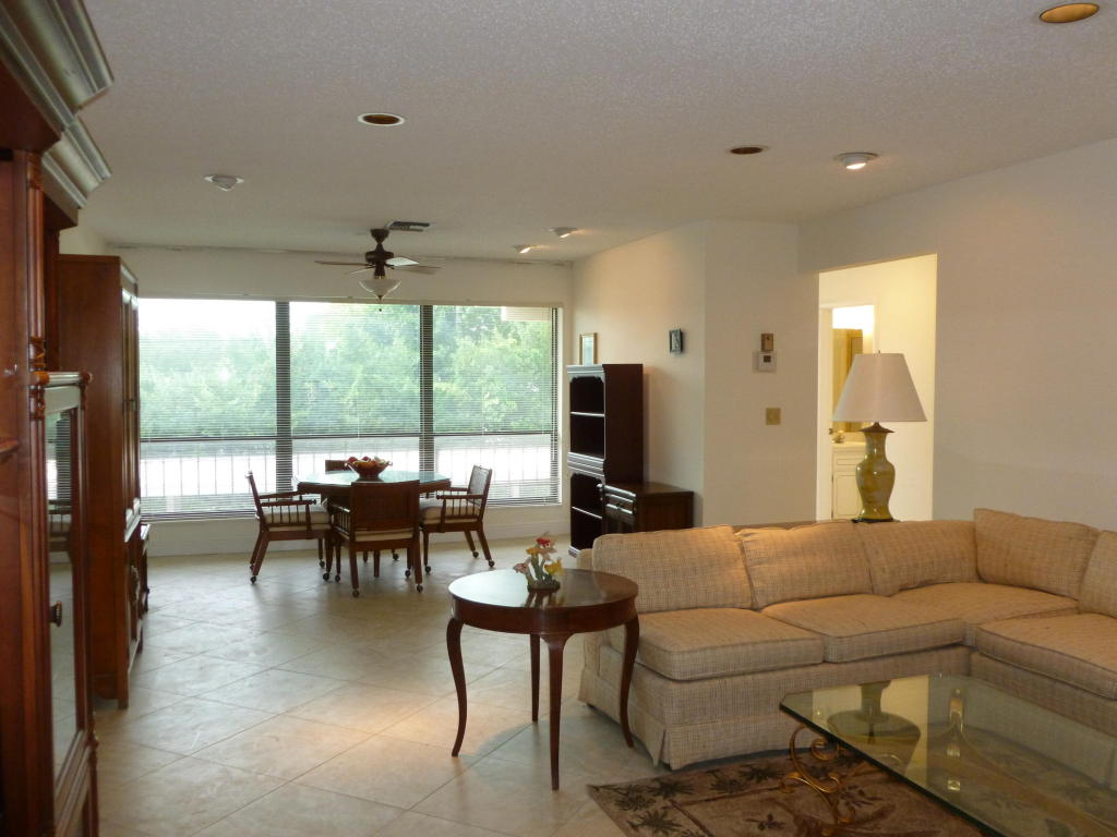 19 SE Turtle Creek Drive, Tequesta, FL 33469