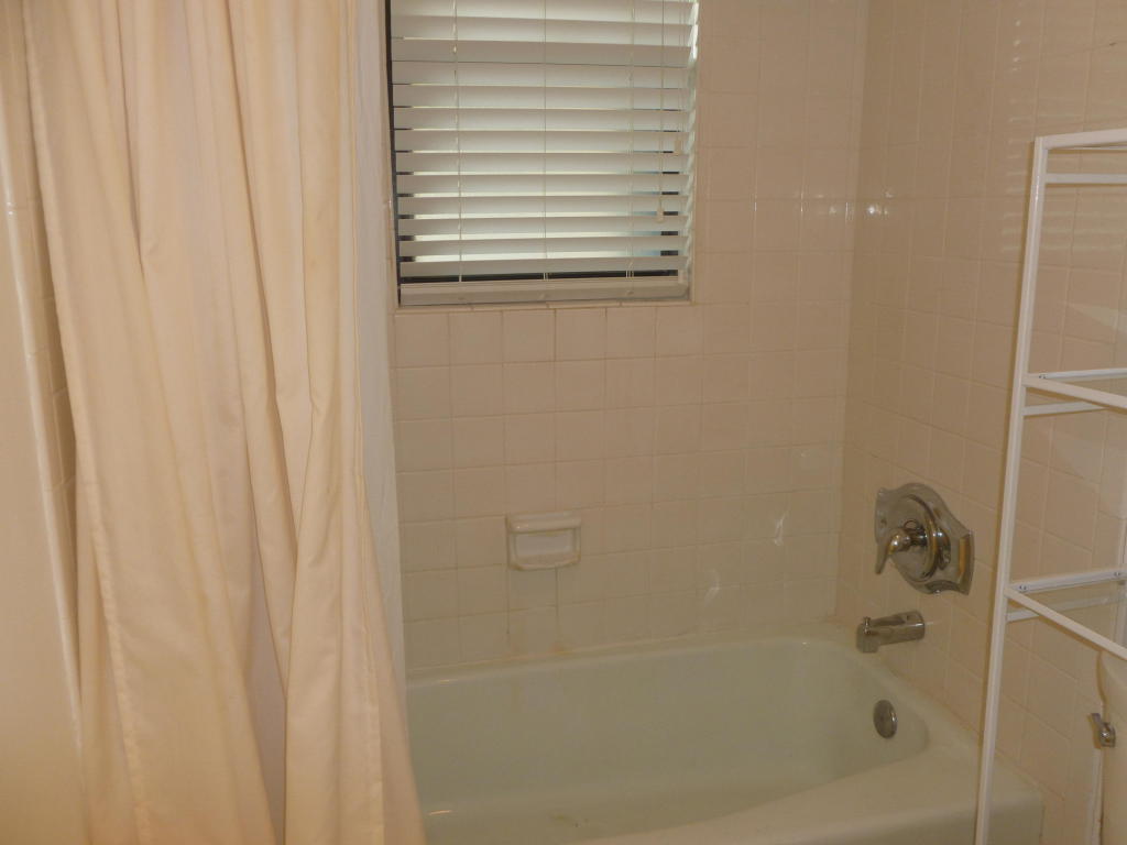 19 SE Turtle Creek Drive, Tequesta, FL 33469