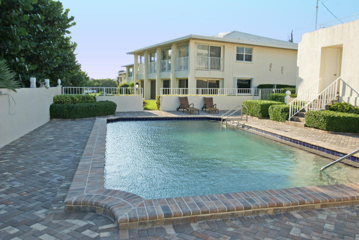 1500 Beach Road, Tequesta, FL 33469