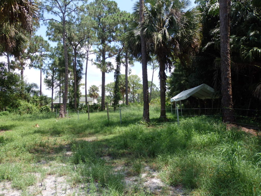 17605 70th Street N, Loxahatchee, FL 33470