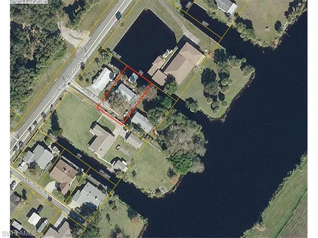 1015 Roberts LN, Moore Haven, FL 33471