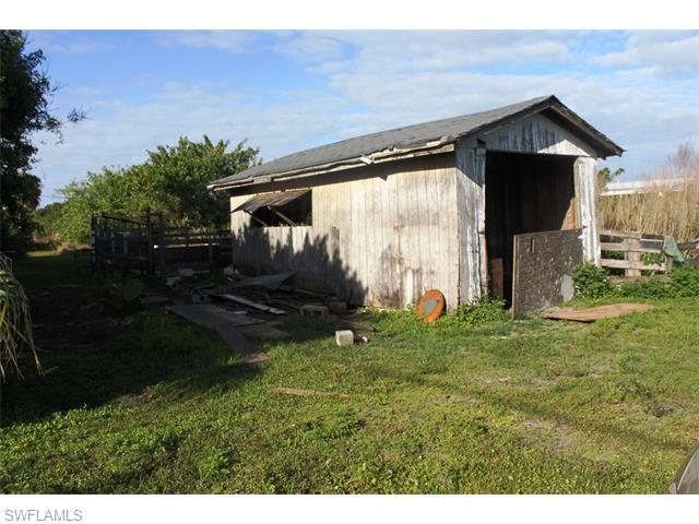 1274 Milum DR, Moore Haven, FL 33471