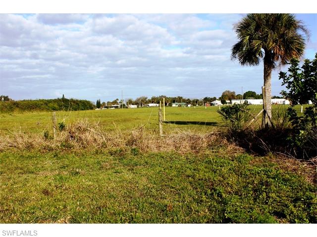 1274 Milum DR, Moore Haven, FL 33471