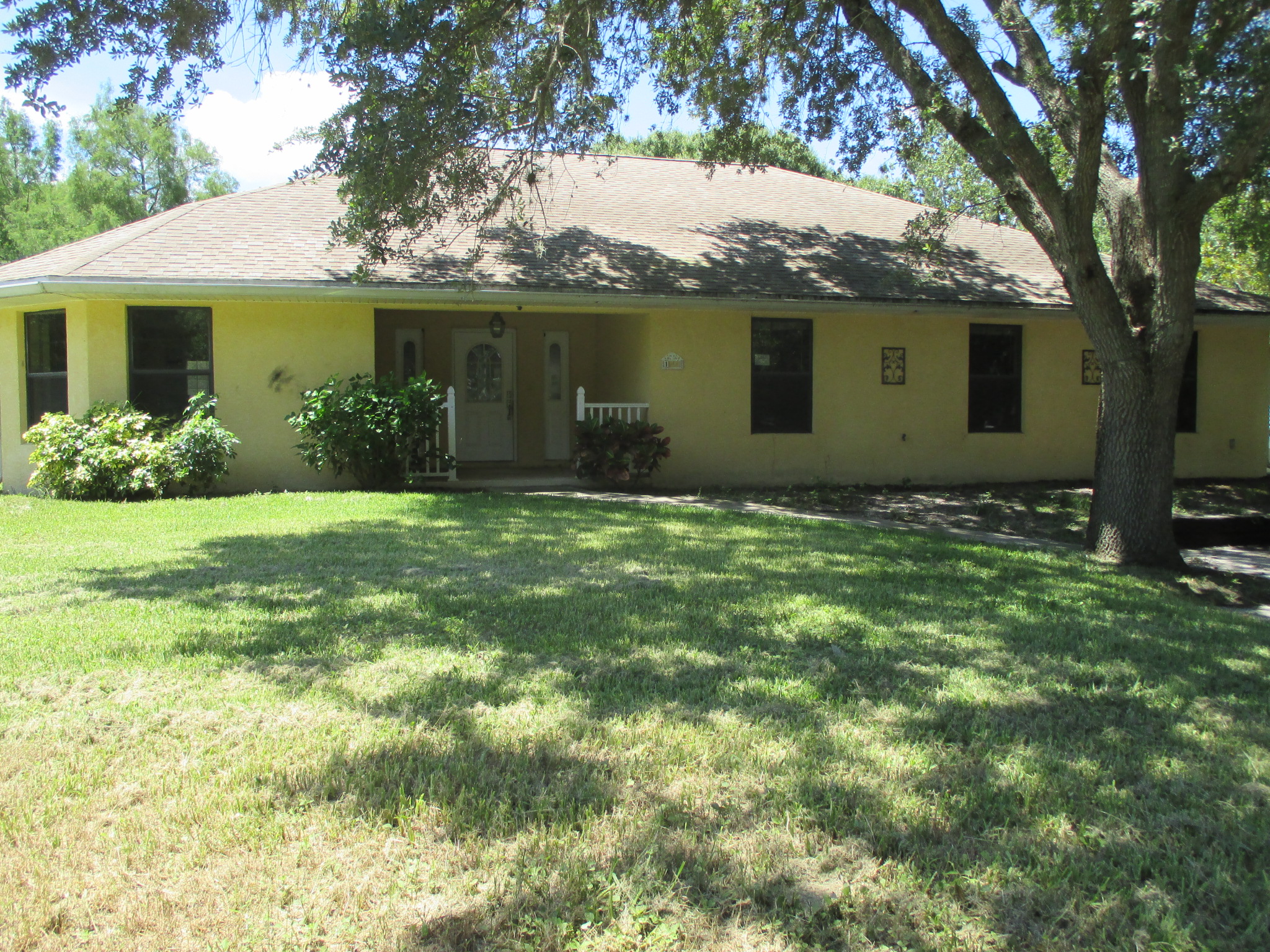 1063 Mayford Lake Rd., Moorehaven, FL 33471