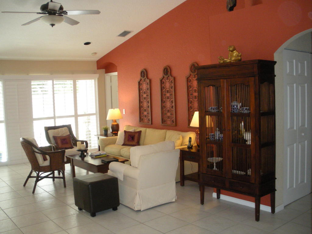8066 Aberdeen Drive, Boynton Beach, FL 33472