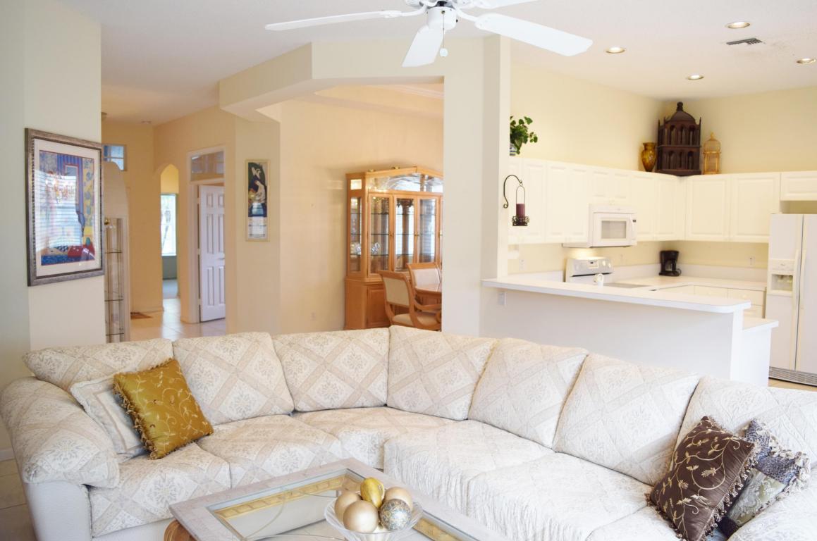 7943 Rockford Road, Boynton Beach, FL 33472