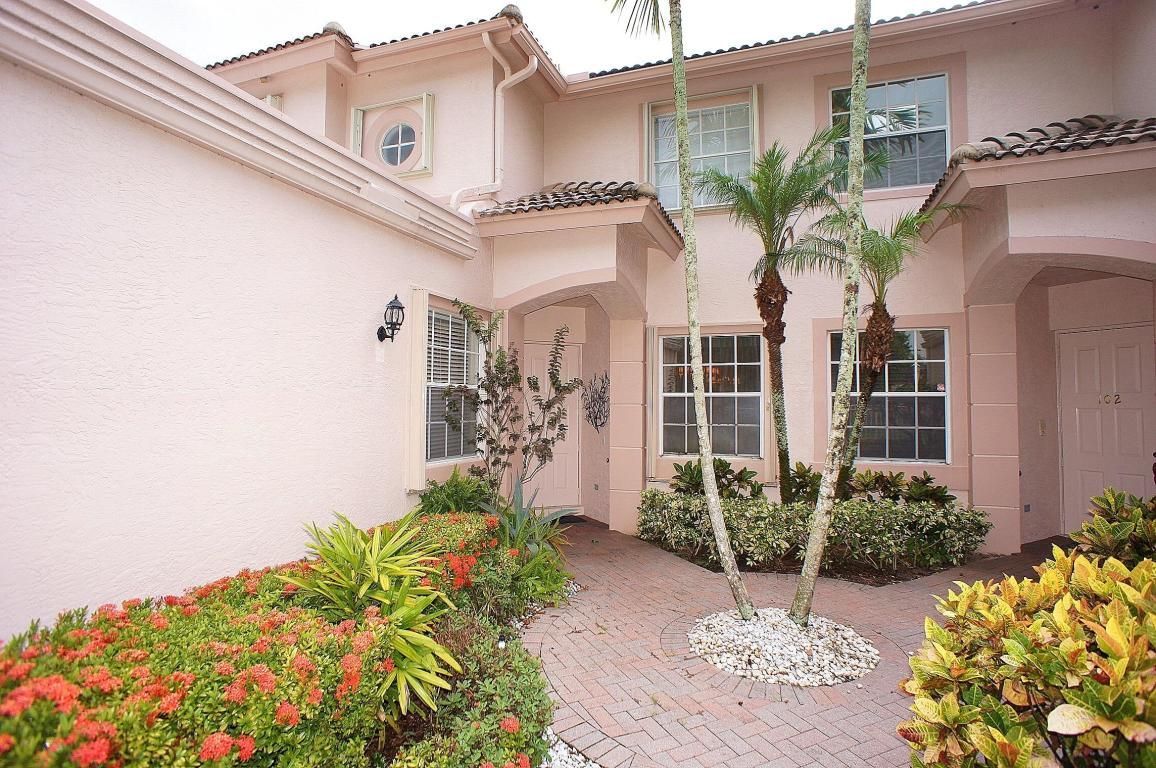 8074 Aberdeen Drive, Boynton Beach, FL 33472