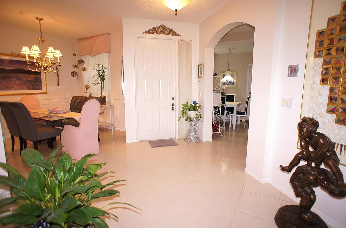 8074 Aberdeen Drive, Boynton Beach, FL 33472