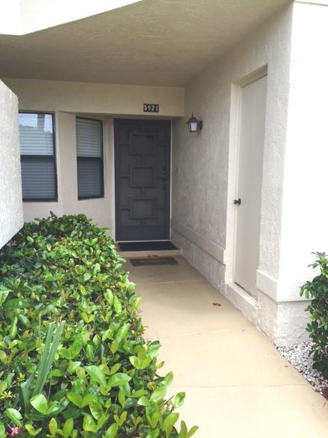 5921 Parkwalk Drive, Boynton Beach, FL 33472