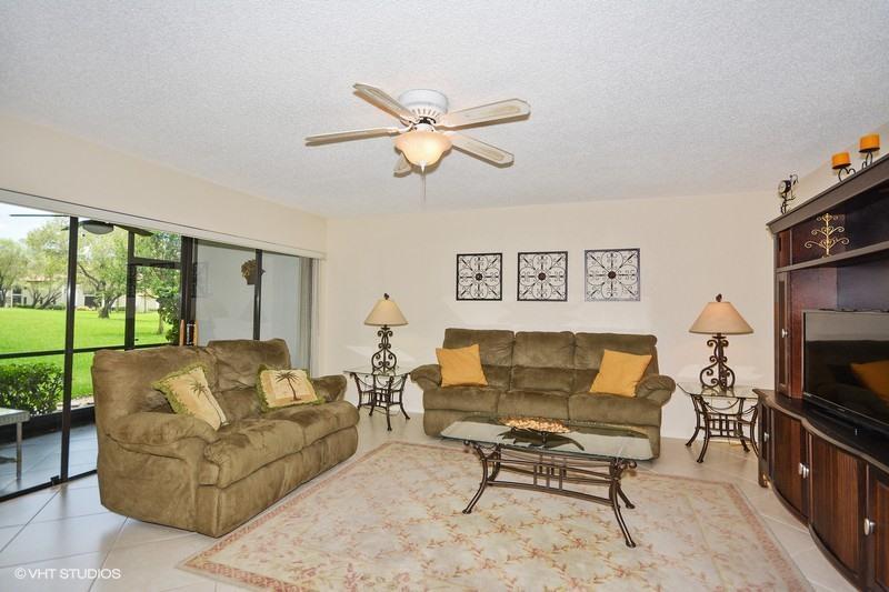 5921 Parkwalk Drive, Boynton Beach, FL 33472