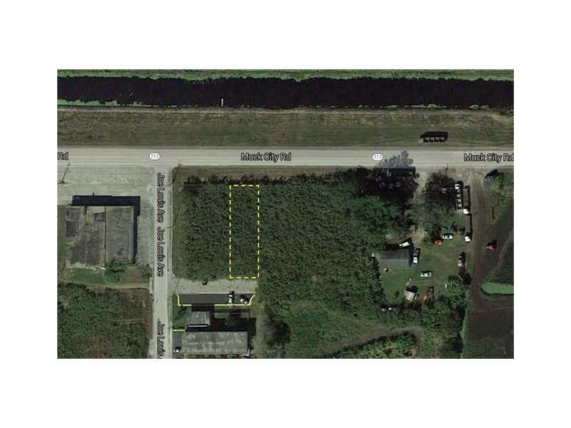Muck City Rd, Pahokee, FL 33476