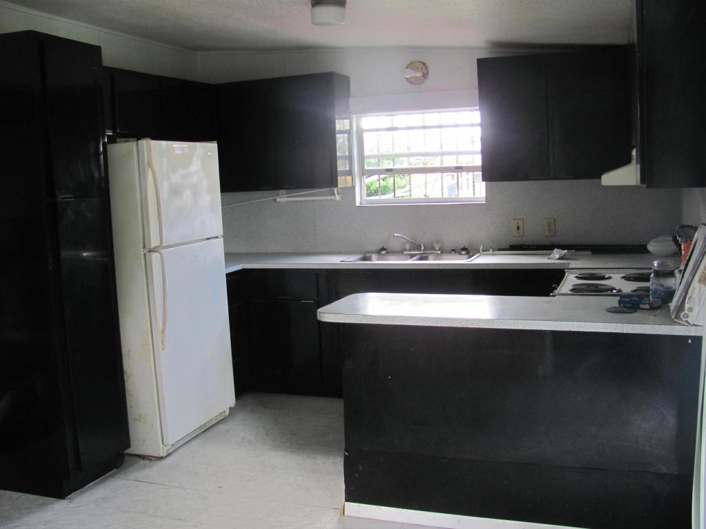 900 Rickey Jackson Boulevard, Pahokee, FL 33476