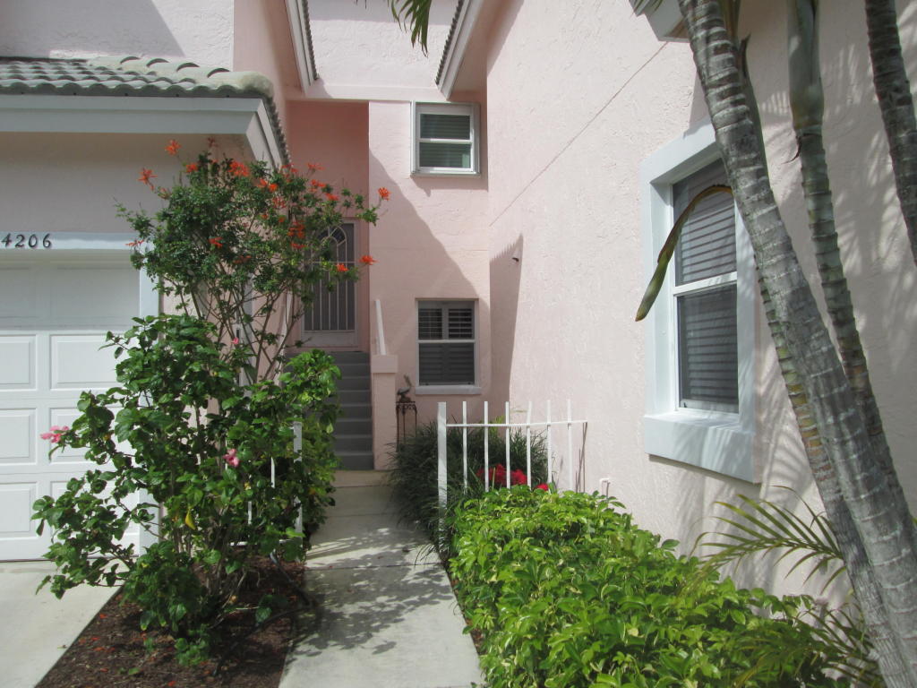 4207 Fairway Drive N, Jupiter, FL 33477