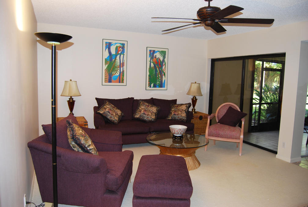 16942 Waterbend Drive, Jupiter, FL 33477
