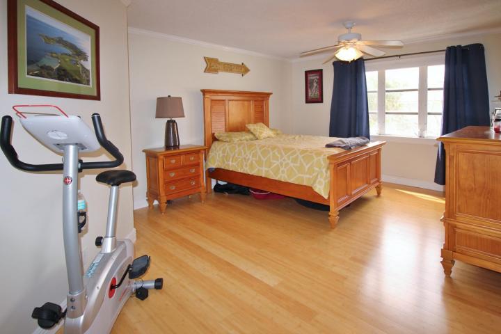 169 Seabreeze Circle, Jupiter, FL 33477