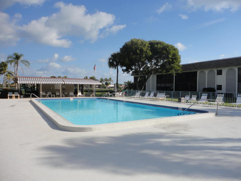 755 Saturn St #A204, Jupiter, FL 33477
