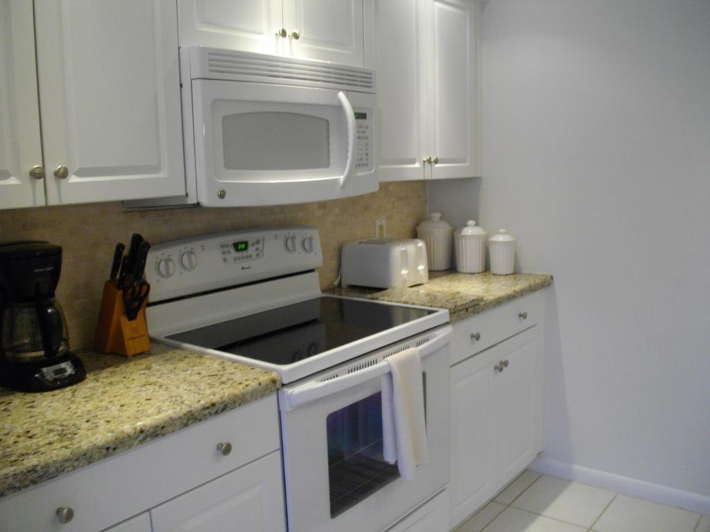 1506 15th Court, Jupiter, FL 33477