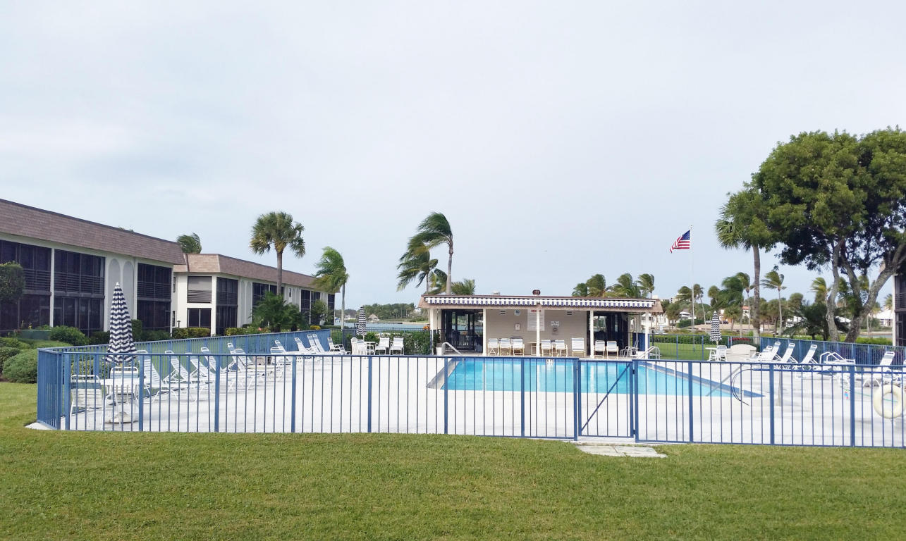 755 Saturn Street, Jupiter, FL 33477
