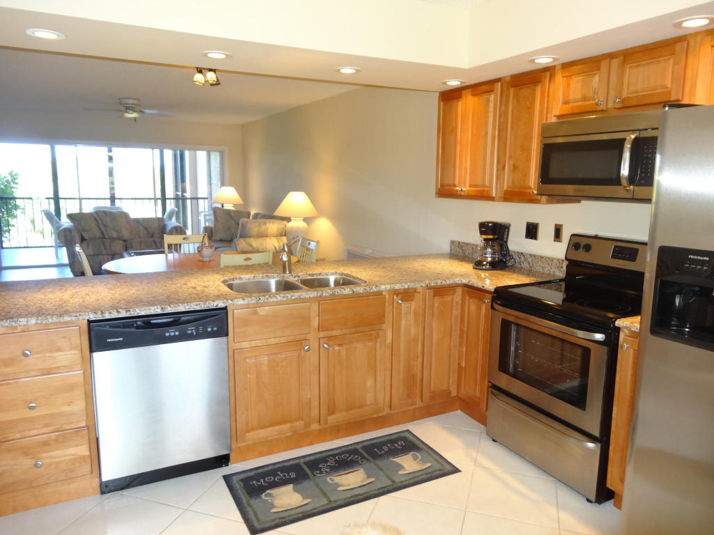 275 Palm Avenue, Jupiter, FL 33477