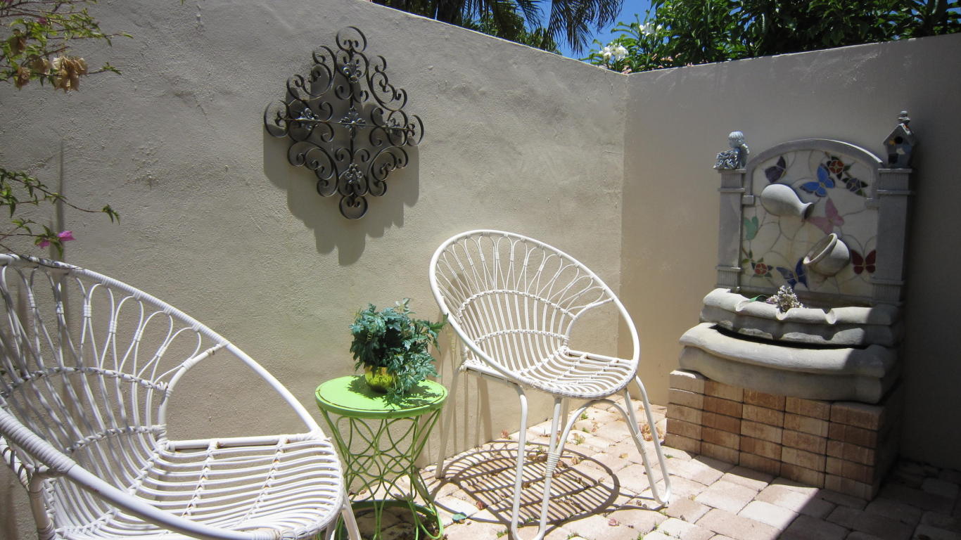 1483 Via Del Sol, Jupiter, FL 33477