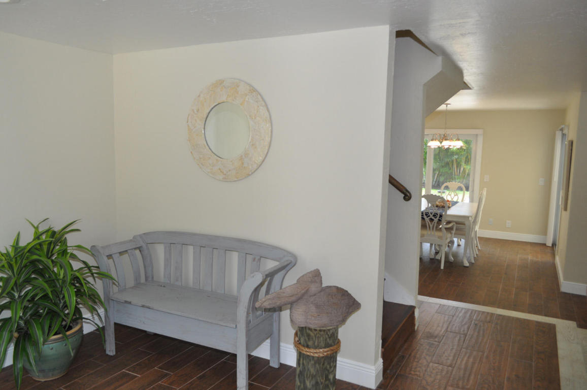 104 Amberjack Lane, Jupiter, FL 33477