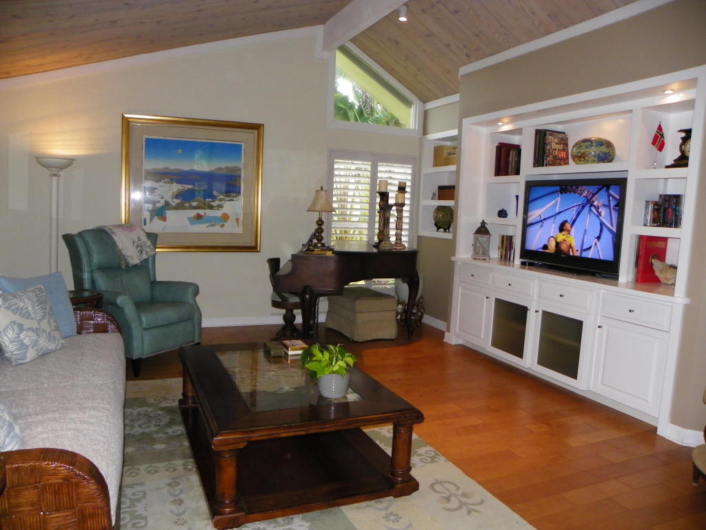 110 E Spearfish Lane, Jupiter, FL 33477