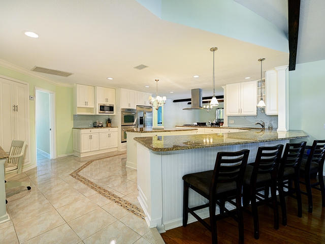 104 Olympus Way, Jupiter, FL 33477