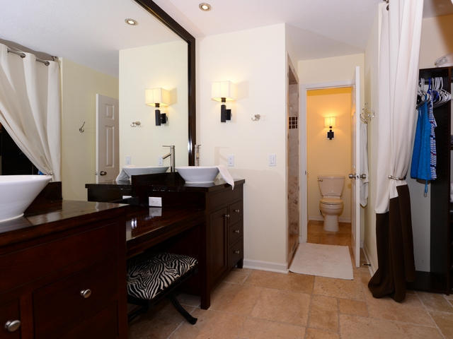 104 Olympus Way, Jupiter, FL 33477