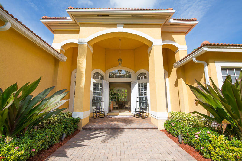 19176 SE Old Trail Drive E, Jupiter, FL 33478