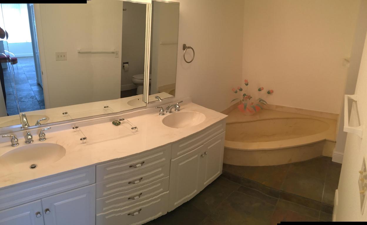 3589 S Ocean Boulevard, South Palm Beach, FL 33480