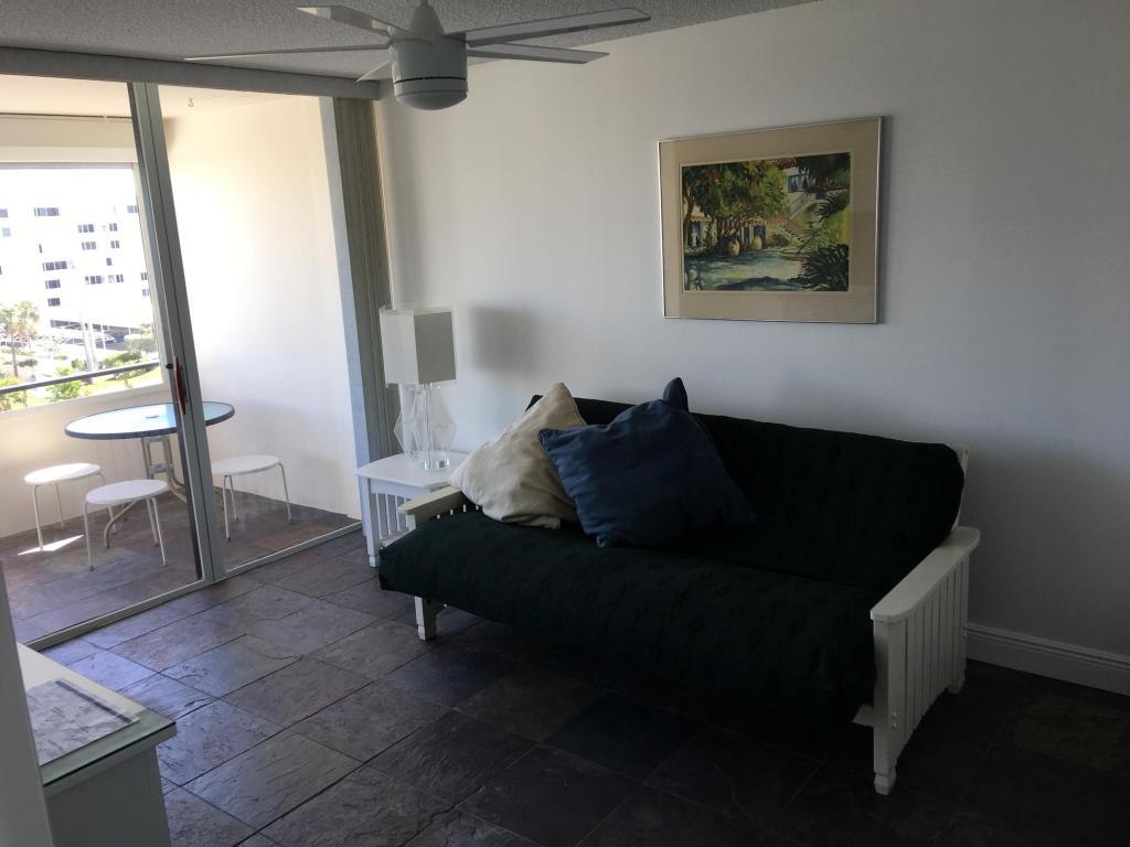 3589 S Ocean Boulevard, South Palm Beach, FL 33480