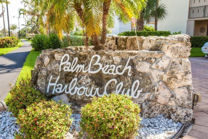3545 S Ocean Blvd, Palm Beach, FL 33480